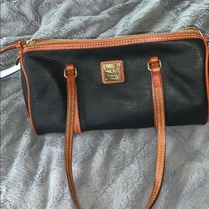Dooney &Bourke luxury barrel bag